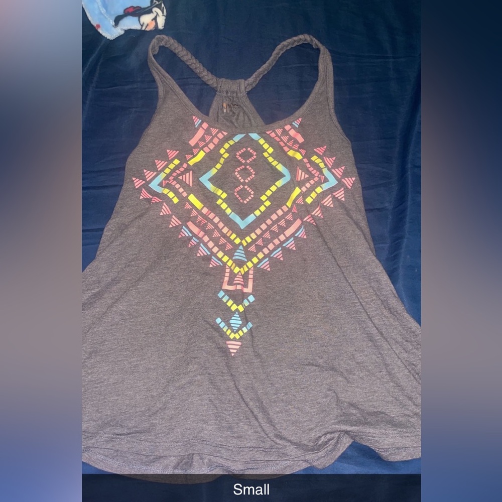 No boundaries size M tank